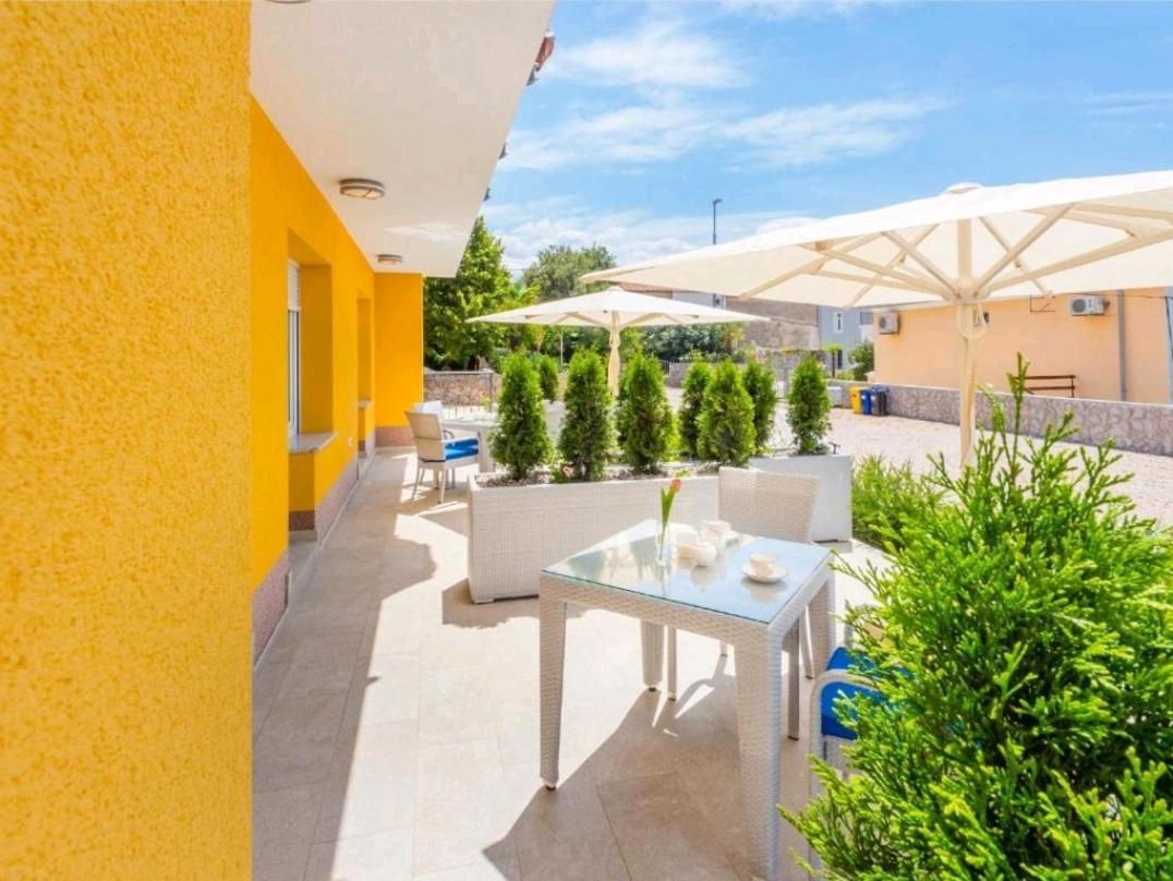 Adriatico Omišalj Exterior foto